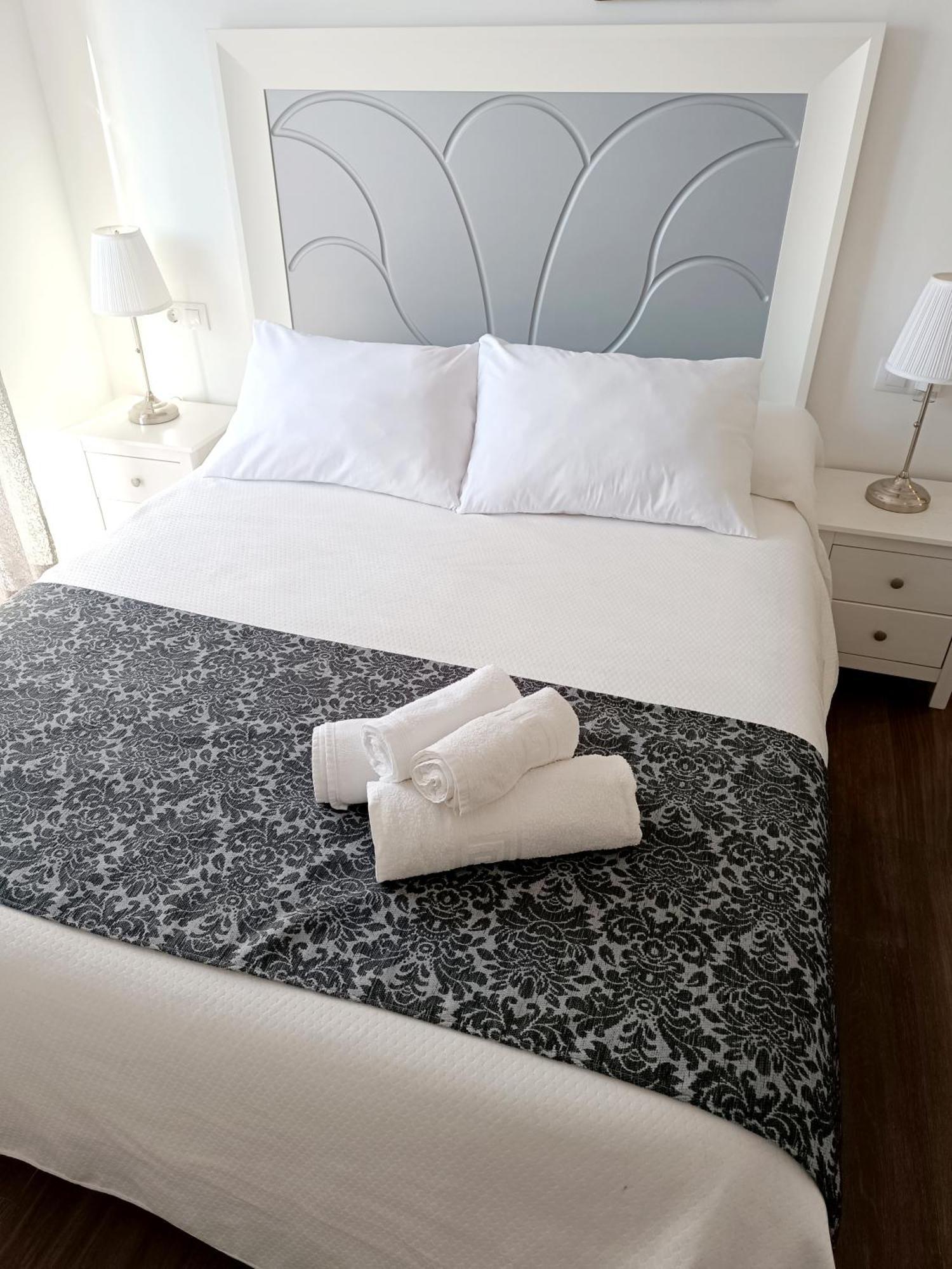 Hostal Casa Blanca Sevilla Exteriör bild