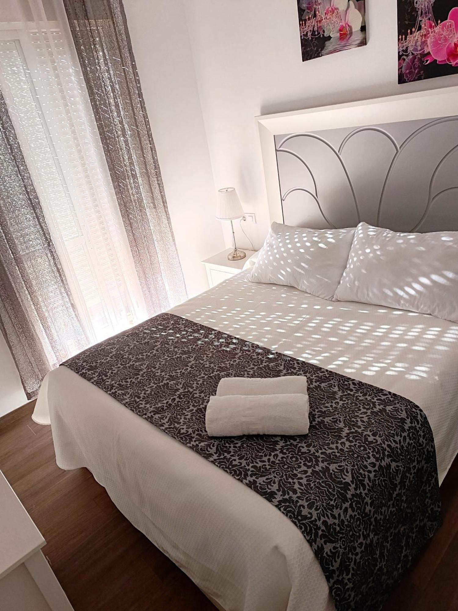 Hostal Casa Blanca Sevilla Exteriör bild